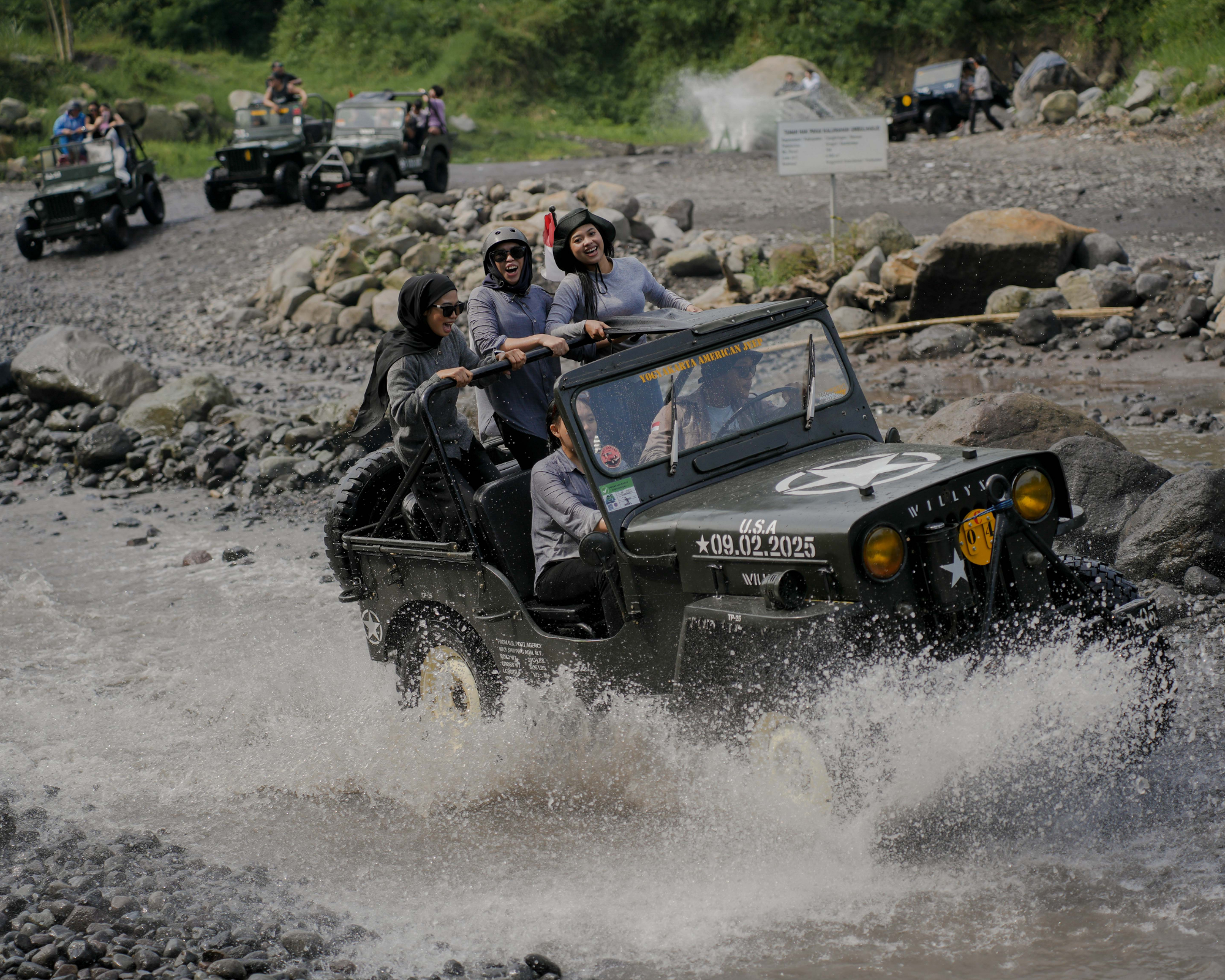 Jeep merapi