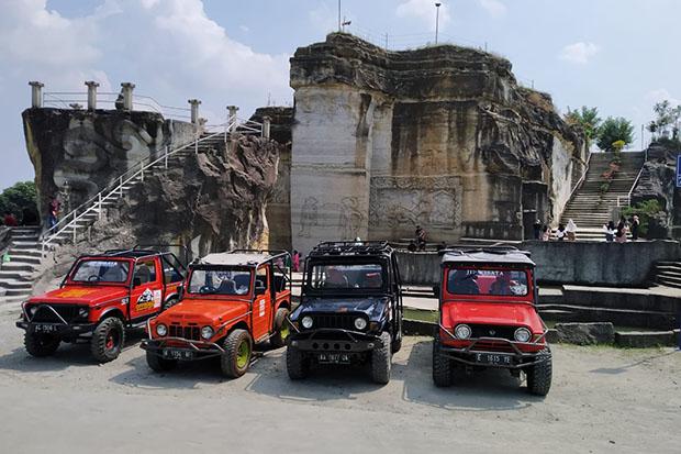 jeep tebing Breksi